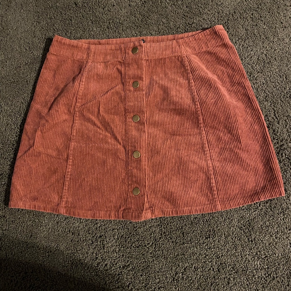 Red rue 21 skirt Medium